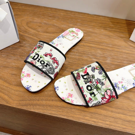 DIOR 26S FLAT SLIDE SANDALS IN MULTICOLOR EMBROIDERED CANVAS 002