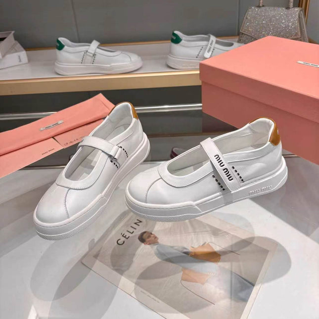 MIUMIU 26S MARY JANE BALLERINAS IN WHITE AND TAN BROWN CALFSKIN