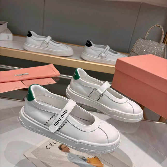 MIUMIU 26S MARY JANE BALLERINAS IN WHITE AND GREEN CALFSKIN