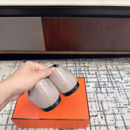 HM 26S PERFORATED BALLET FLATS IN BEIGE CALFSKIN