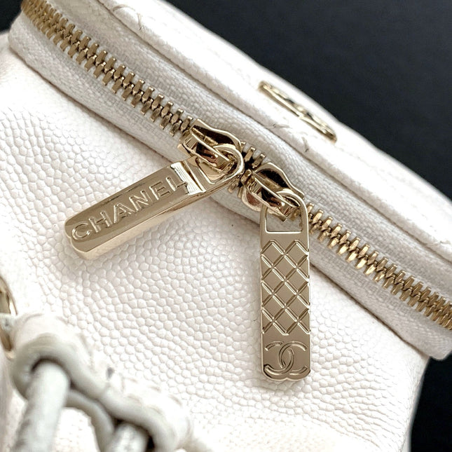 CHANEL 25S MINI BUCKET BAG 12 IN WHITE CALFSKIN GOLD HARDWARE