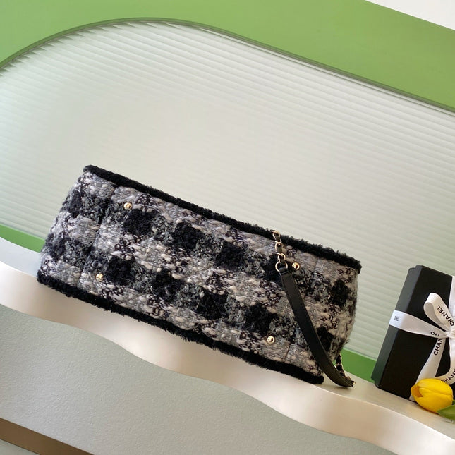 CHANEL 25S SHOPPING BAG 40 IN BLACK MIX GREY TWEED