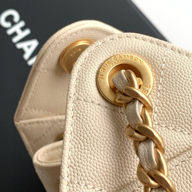 CHANEL 25S HOBO BAG 22 IN LIGHT BEIGE CAVIAR LEATHER WITH GOLD HARDWARE