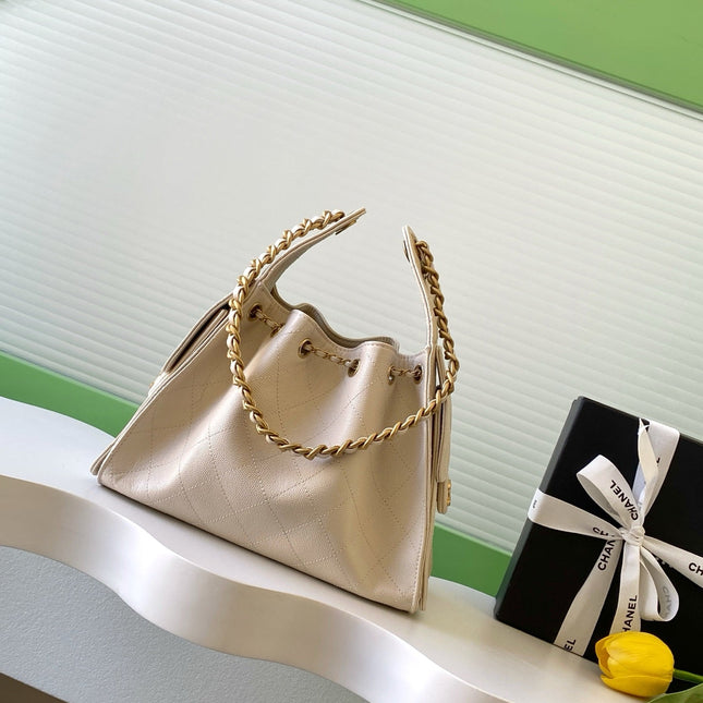 CHANEL 25S HOBO BAG 30 IN LIGHT BEIGE CAVIAR LEATHER WITH GOLD HARDWARE