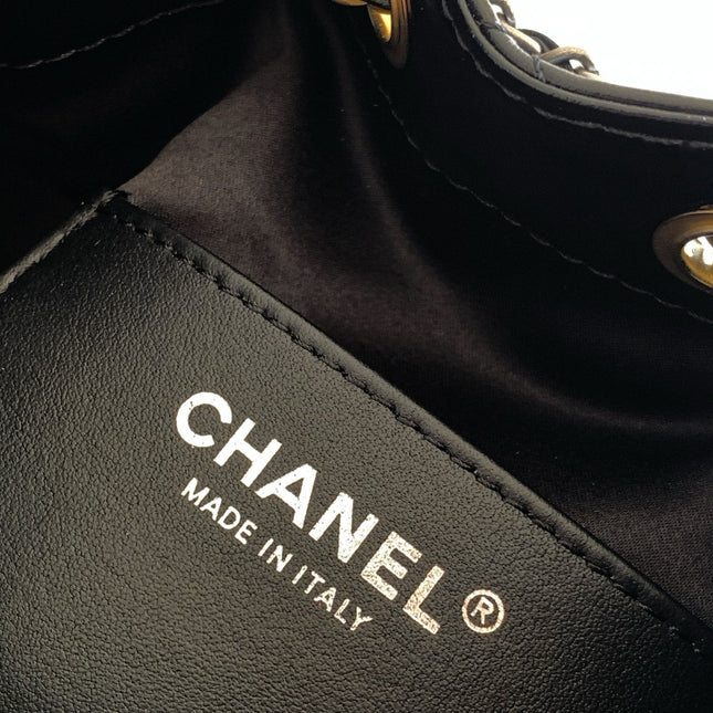 CHANEL 25S HOBO BAG 22 IN BLACK GLOSSY CALFSKIN WITH GOLD HARDWARE
