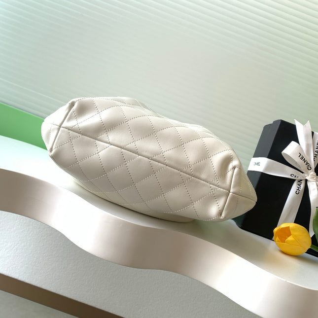 CHANEL 26S HAND BAG 32 IN IVORY WHITE LAMBSKIN GOLD HARDWARE