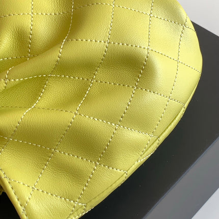 CHANEL 26S HAND BAG MEDIUM 24 IN LIME YELLOW LAMBSKIN GOLD HARDWARE