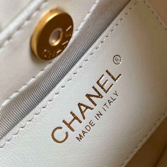 CHANEL 26S HAND BAG 24 IN IVORY WHITE LAMBSKIN GOLD HARDWARE