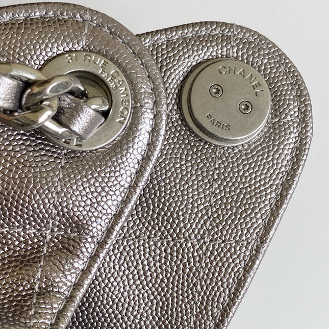CHANEL 25S HOBO BAG 30 IN LILAC SILVER METALLIC CAVIAR