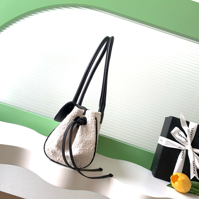 CHANEL 26S TOP HANDLE SHOPPING BAG 30 IN BLACK CALFSKIN AND IVORY FABRIC
