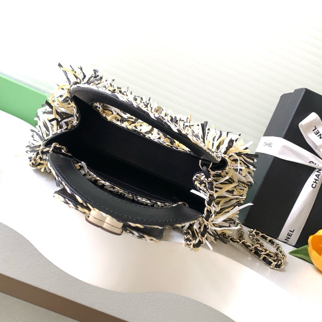 CHANEL 26S SMALL FRINGE KELLY 19 IN BLACK AND IVORY RAFFIA WOOD