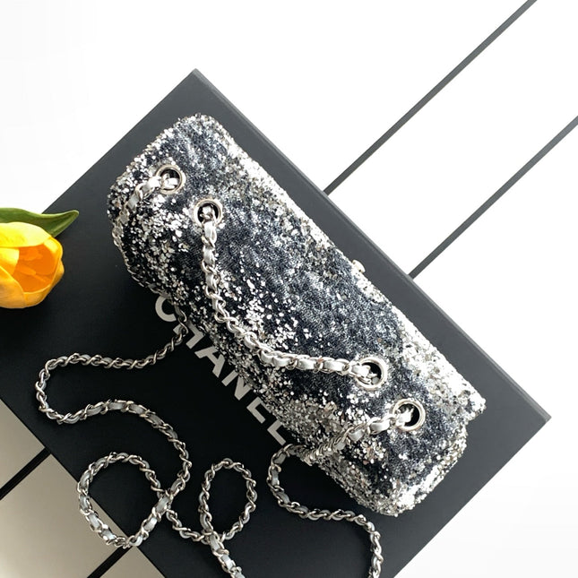 CHANEL 26S SEQUINS FLAP BAG 21 IN BLACK TWEED AND CALFSKIN SILVER HARDWARE