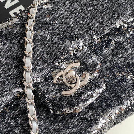CHANEL 26S SEQUINS FLAP BAG 21 IN BLACK TWEED AND CALFSKIN SILVER HARDWARE