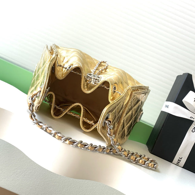CHANEL 26S HOBO BAG 30 IN GOLD METALLIC CRINKLED CALFSKIN SILVER HARDWARE