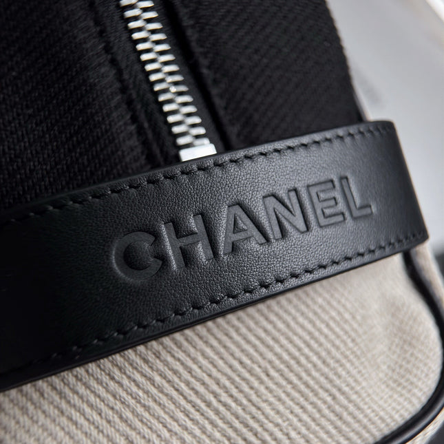 CHANEL 26S LARGE ZIP POUCH BAG 29 IN BEIGE CANVAS AND CALFSKIN SILVER HARDWARE