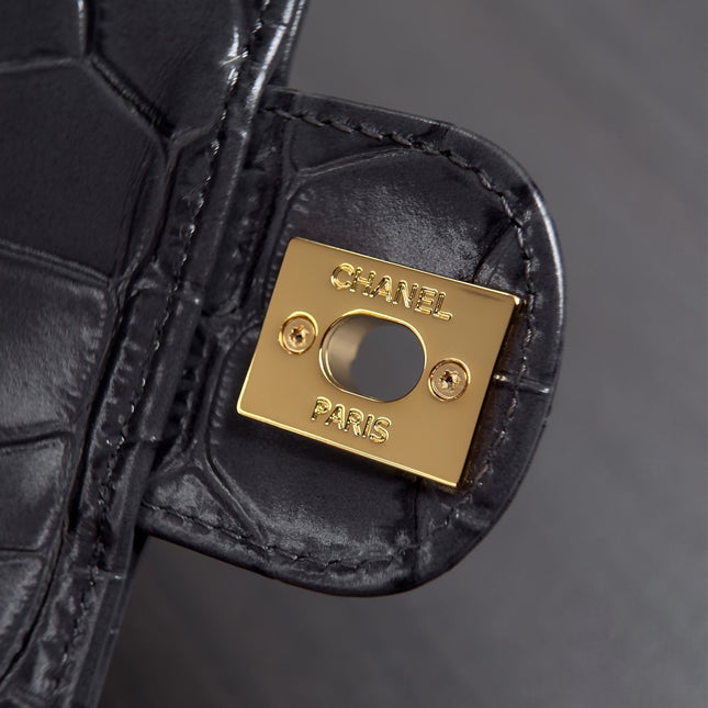 CHANEL 26S WALLET ON CHAIN 22 IN CHARCOAL GRAY CROCODILE-EMBOSSED CALFSKIN GOLD HARDWARE