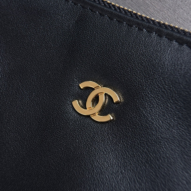 CHANEL 26S SMALL CLASSIC FLAP BAG 21 IN BLACK OPEN-WEAVE CROCHET GOLD HARDWARE