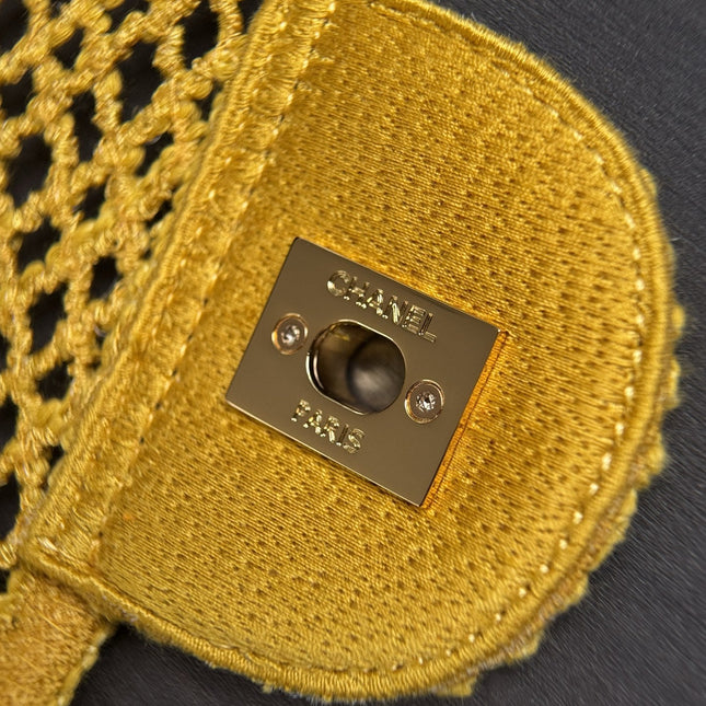 CHANEL 26S SMALL CLASSIC FLAP BAG 21 IN YELLOW OPEN-WEAVE CROCHET GOLD HARDWARE