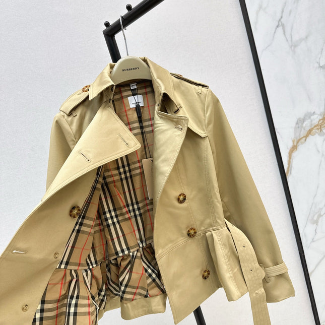 BURBERRY 25S TRENCH COAT 229