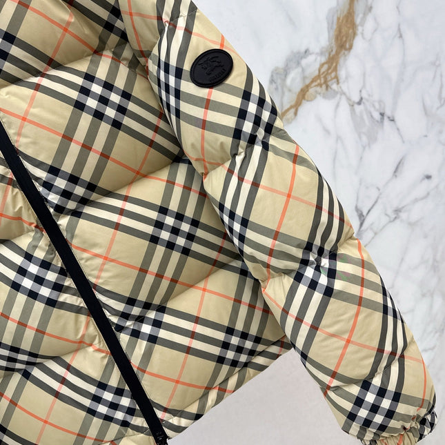 BURBERRY 25S DOWN JACKET 309