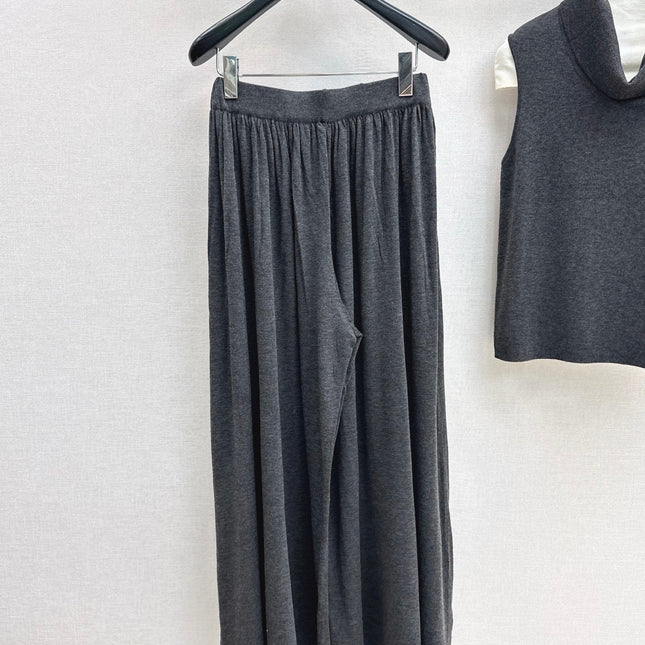 HERMES 26S SLEEVELESS TOP AND STRAIGHT-LEG TROUSERS SET 754