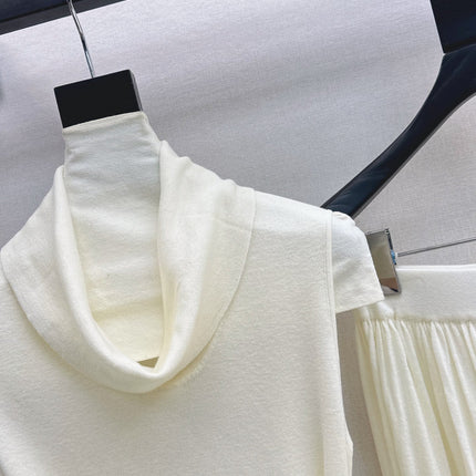 HERMES 26S SLEEVELESS TOP AND STRAIGHT-LEG TROUSERS SET 753