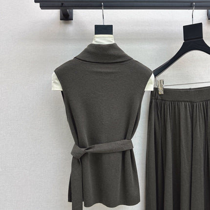 HERMES 26S SLEEVELESS TOP AND STRAIGHT-LEG TROUSERS SET 752