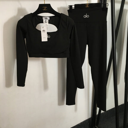 ALO 26S LONG-SLEEVE CROP TOP & HIGH-WAIST LEGGINGS SET 227