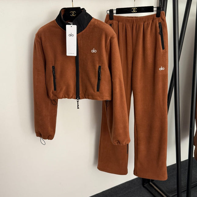 ALO 26S JACKET & WIDE-LEG PANTS SET 351