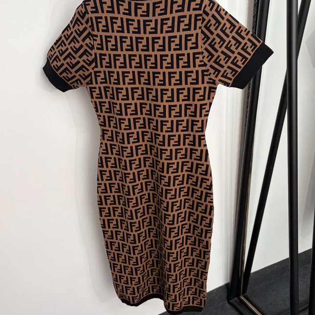 FENDI 26S SHORT-SLEEVE KNIT DRESS 312