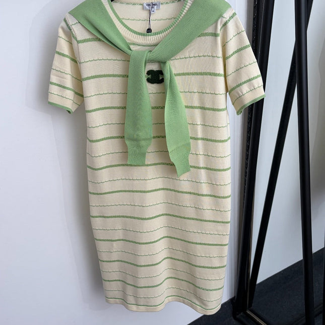 CHANEL 26S STRIPED KNIT SHORT-SLEEVE DRESS 1372