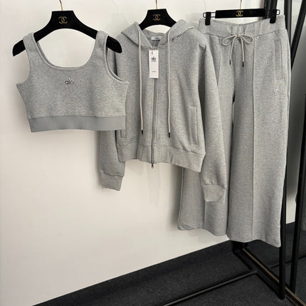 ALO 26S 3-PIECE SPORTSWEAR SET 304