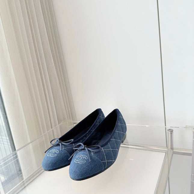 CHANEL 26S BALLET FLATS IN BLUE DENIM WITH BOW