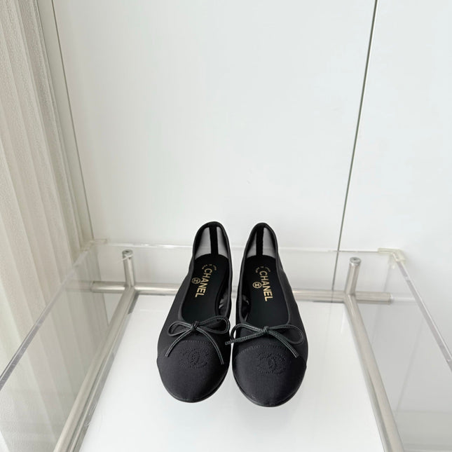 CHANEL 26S BALLET FLATS IN BLACK MESH TOE CAP AND BOW