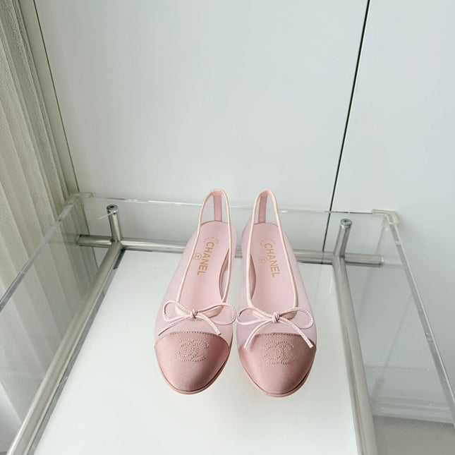 CHANEL 26S BALLET FLATS IN LIGHT PINK MESH TOE CAP AND BOW