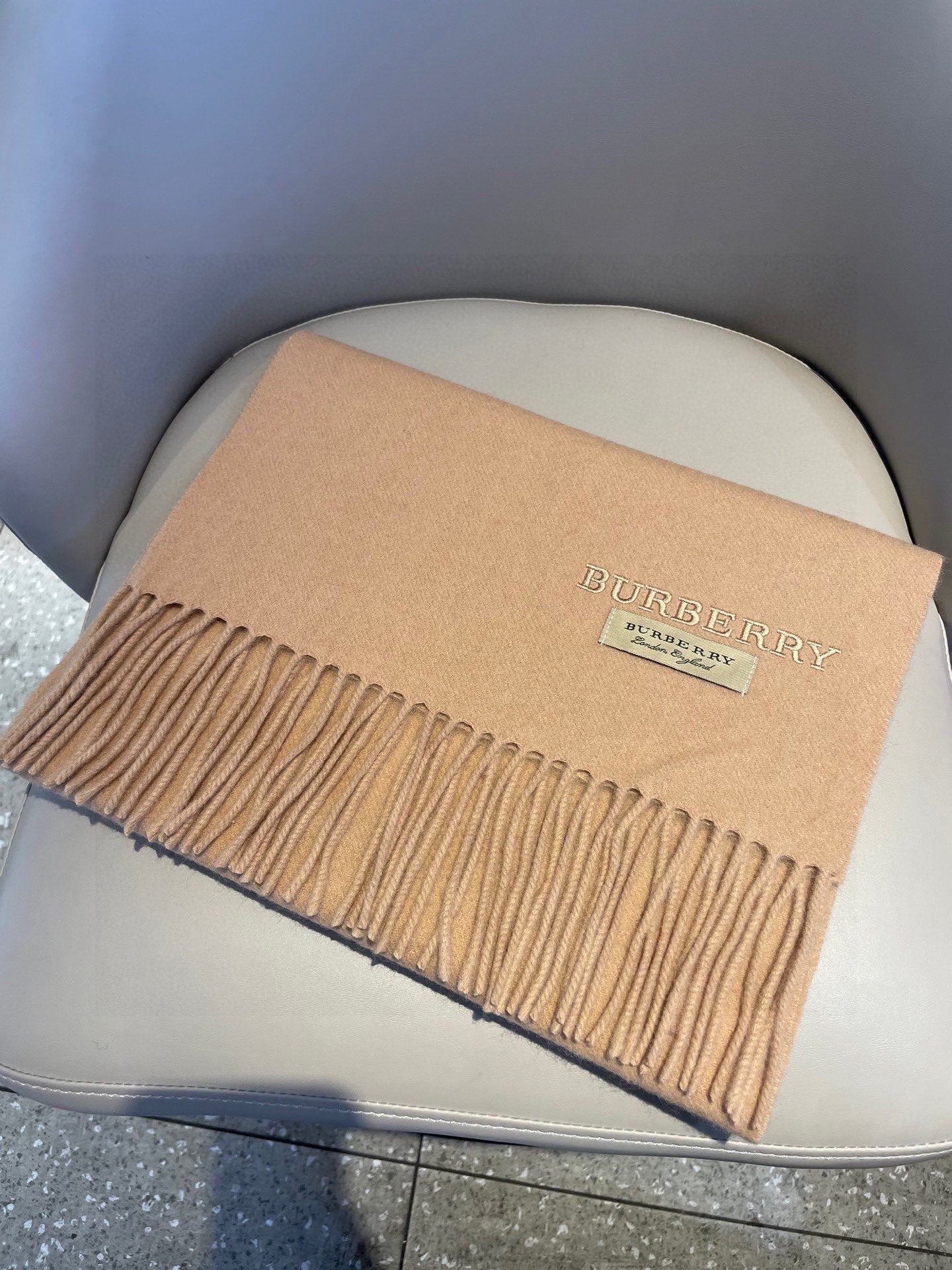 BURBERRY 26S SCARF 180CM IN CASHMERE 156959