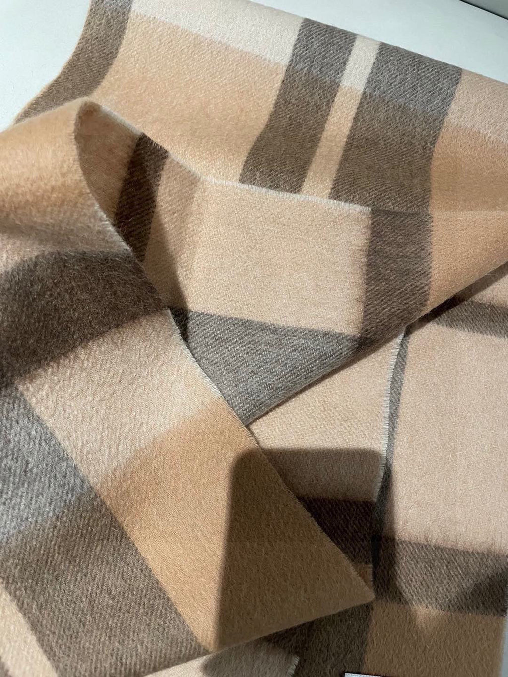 BURBERRY 26S SCARF 180CM IN CASHMERE 159011