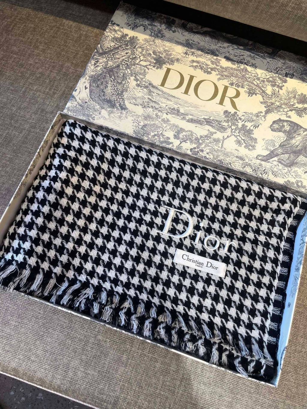 DIOR 26S SCARF 200CM IN CASHMERE 163805