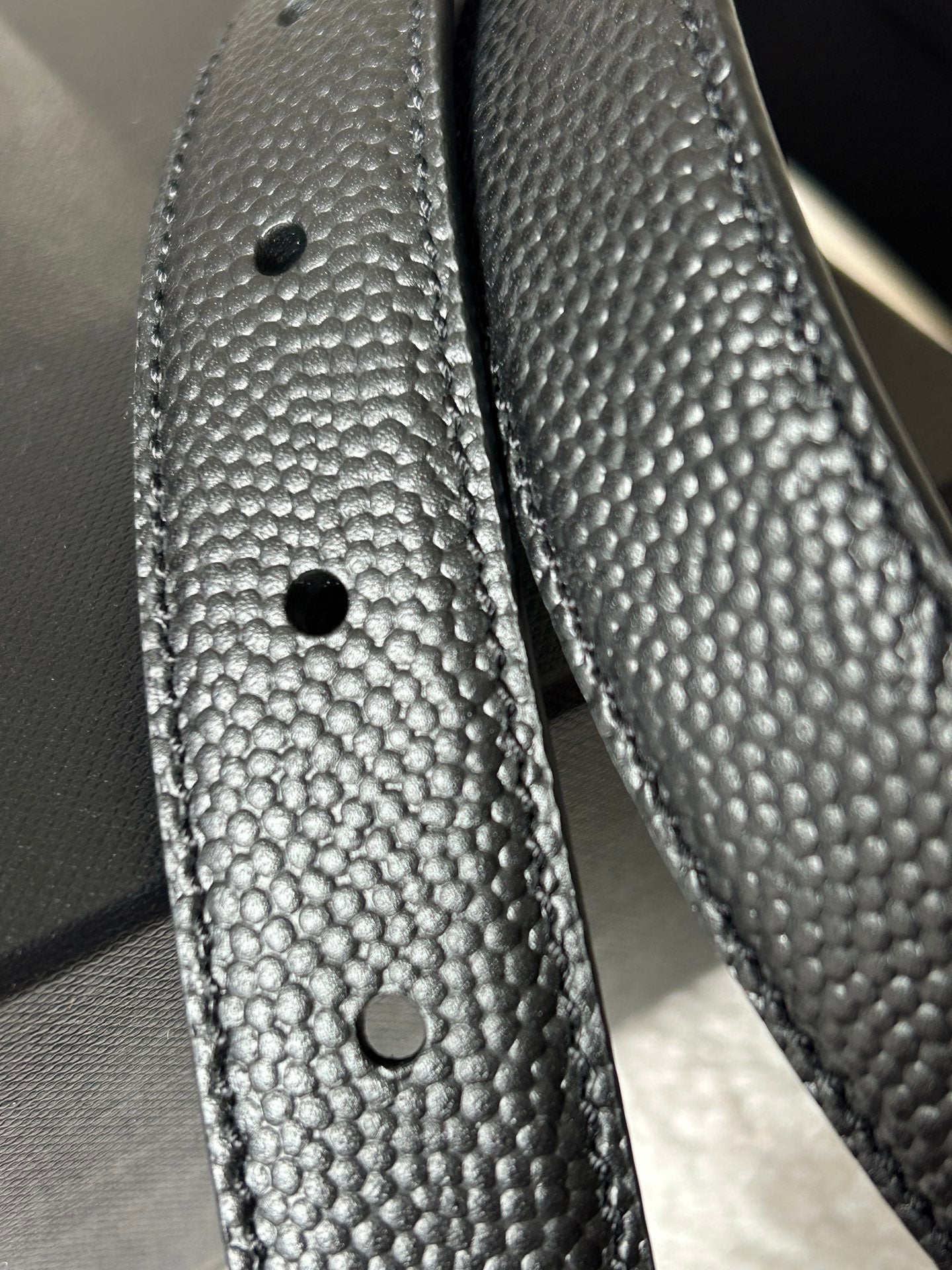 YSL 25S BELT 20 MM IN BLACK GRAINED CALFSKIN 543671