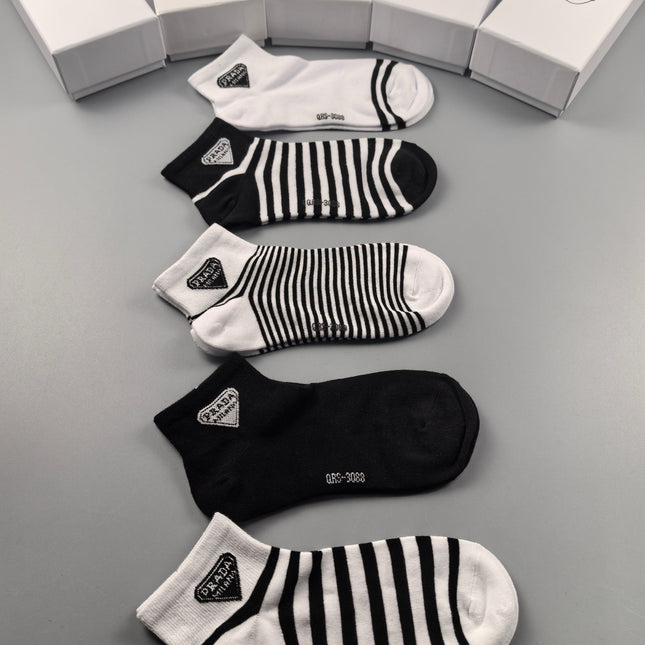 PRADA 26S ANKLE SOCKS 564712 (1 BOX)