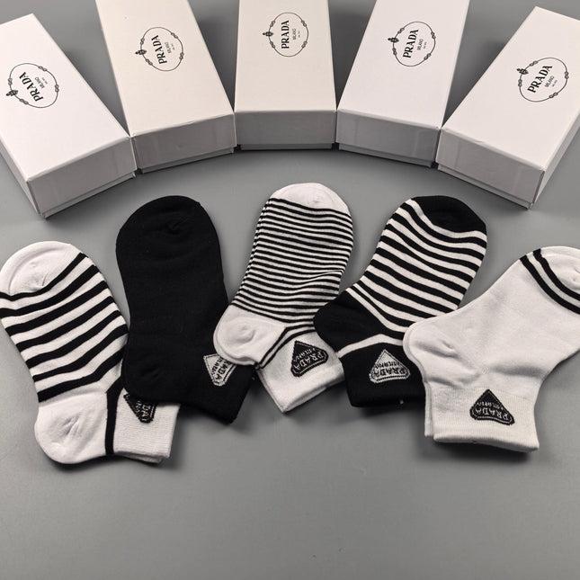 PRADA 26S ANKLE SOCKS 564712 (1 BOX)