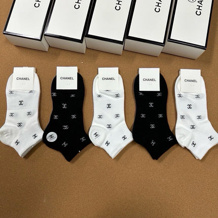 CHANEL 26S ANKLE SOCKS 405401 (1 BOX)