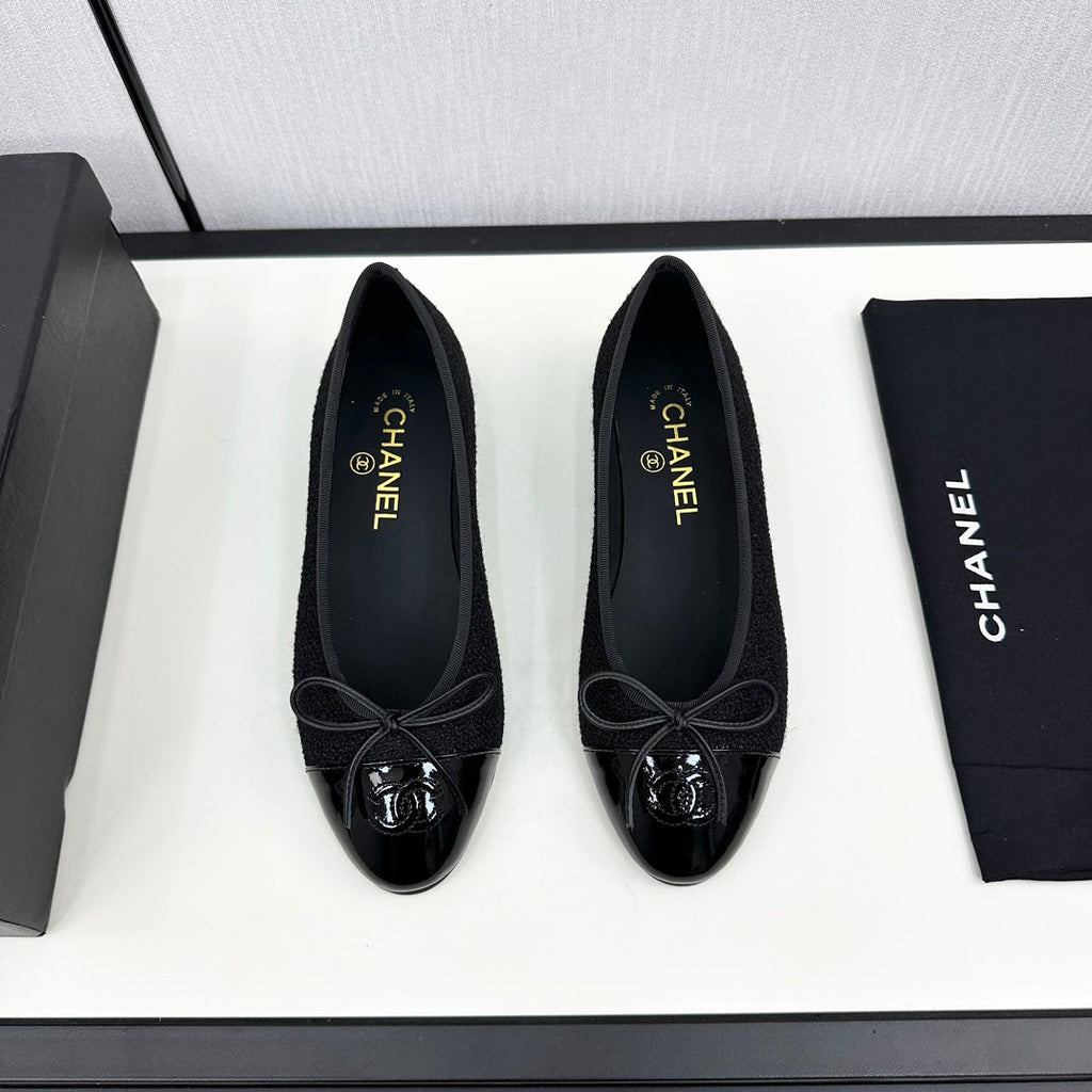 BALLET FLATS IN BLACK TWEED AND CALFSKIN