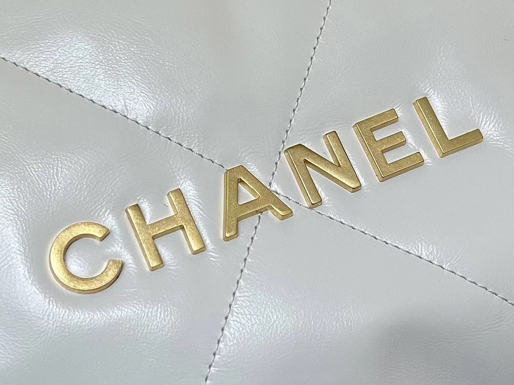 CC 19 HOBO BAG 43CM WHITE GOATSKIN GOLD HARDWARE