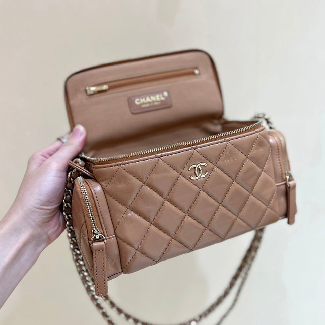 CHANEL 25S VANITY CASE 23 IN BROWN LAMBSKIN