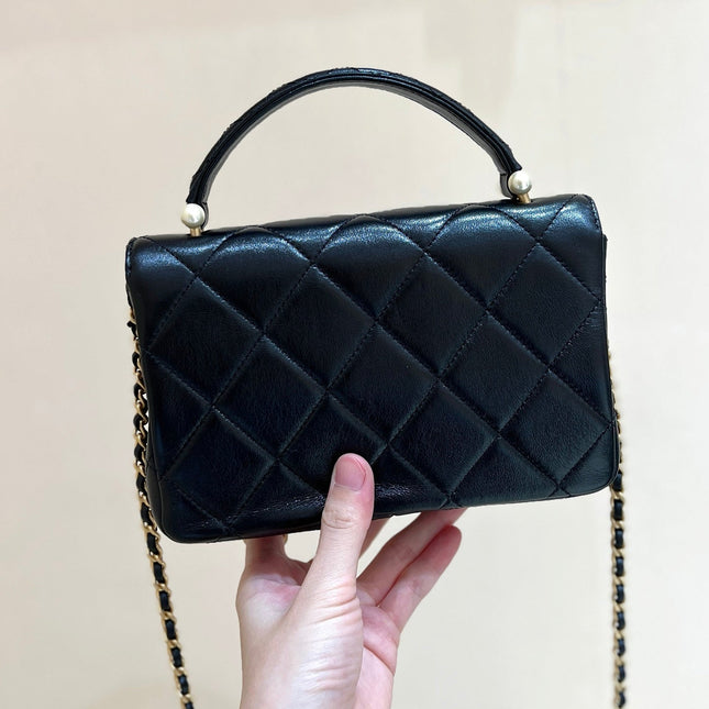 CC MINI TOP HANDLE FLAP BAG 20 IN BLACK CALFSKIN