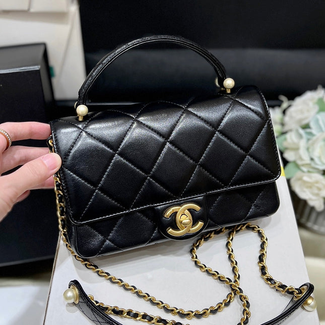 CC MINI TOP HANDLE FLAP BAG 20 IN BLACK CALFSKIN