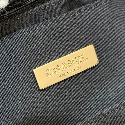CHANEL 26S TOTE BAG 32 IN BLACK AND WHITE CALFSKIN TWEED