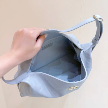 CHANEL 26S SHOULDER BAG 17 IN LIGHT BLUE LAMBSKIN DIAMOND QUILTING