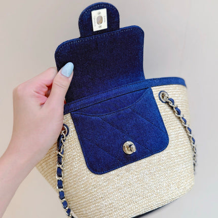 CHANEL 26S TOTE BAG 18 IN BEIGE FABRIC AND BLUE CALFSKIN